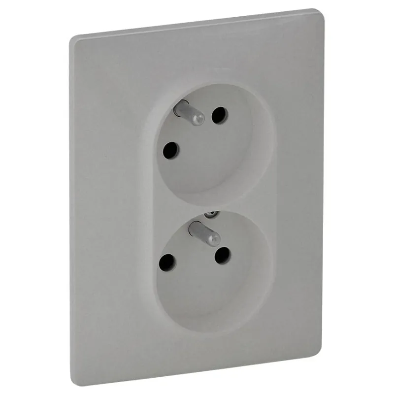Zásuvka 2x2P+PE s clonkami a přepěťovou ochranou Legrand Valena Life S753386, 16A, 250V, hliník Bezpečná Platba