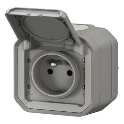 LEGRAND PLEXO NEW 069731L ZÁSUVKA 2P+T CLONKY IP55 POVRCH.ŠEDÁ Dokud Zásoby Vydrží